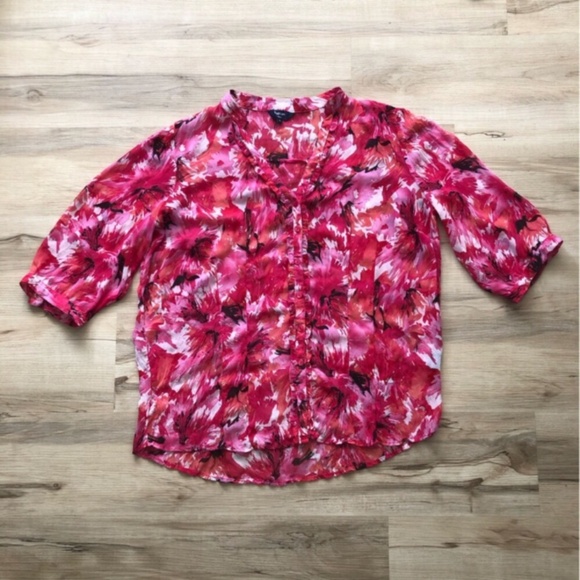 Reitmans Pink and Red Floral Blouse - Picture 2 of 7